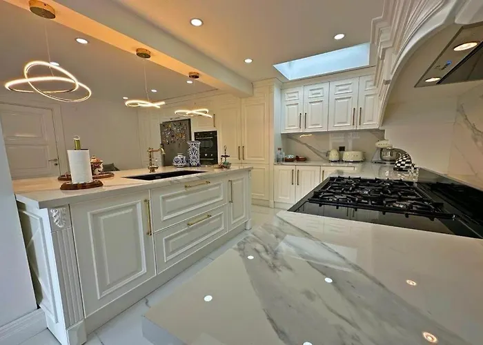 Вилла Cloud Nine By Alara - Luxury Private Pool And Garden *