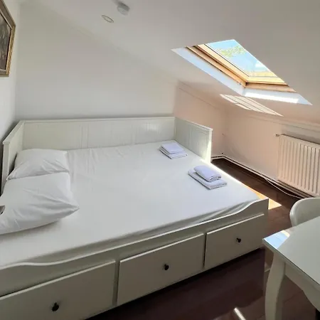 Cloud Nine By Alara - Luxury Private Pool And Garden * Istanbul