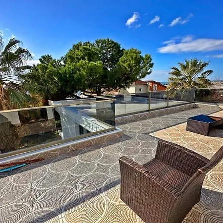 Cloud Nine By Alara - Luxury Private Pool And Garden Вилла Стамбул