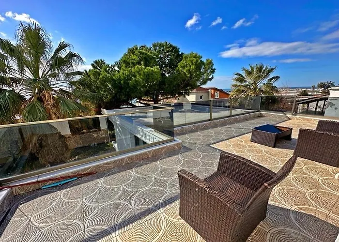 Cloud Nine By Alara - Luxury Private Pool And Garden Villa Istanboel