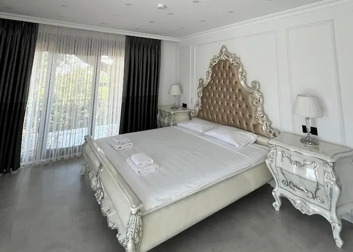 Cloud Nine By Alara - Luxury Private Pool And Garden וילה איסטמבול